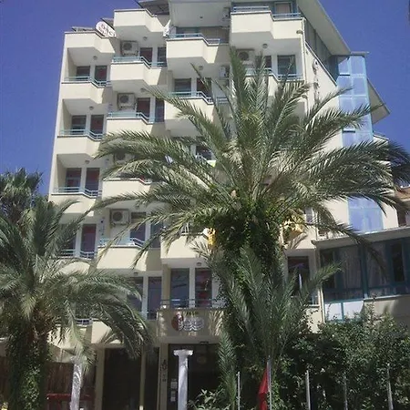 فندق La Vella 2*
